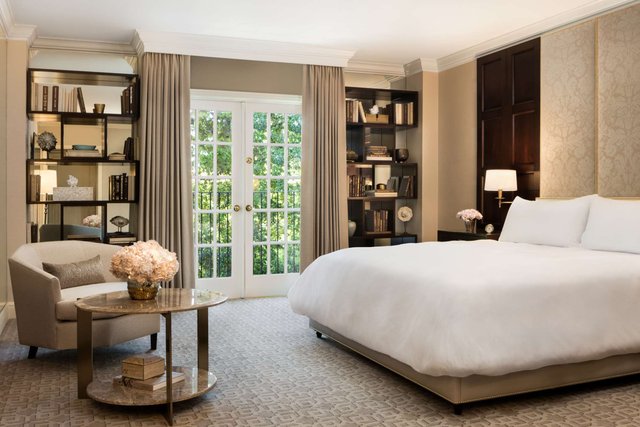 Grand Deluxe Room