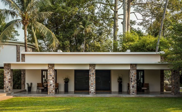 코트야드 스위트