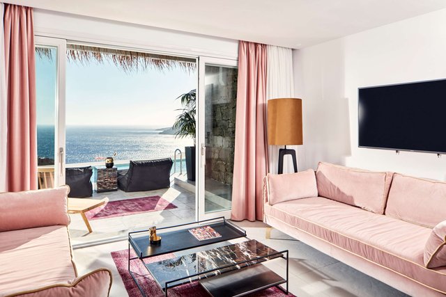 Lover’s Villa Open Plan Private Pool