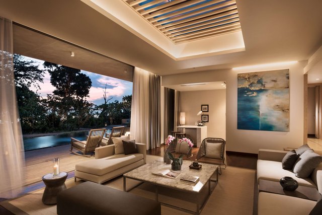 THREE BEDROOM BEACH RESIDENCE