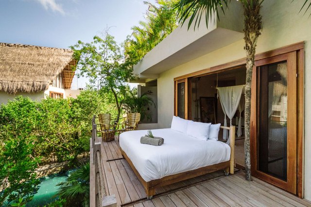 Cenote Master Suite - Jungle side
