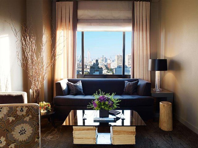 Deluxe One Bedroom Suite