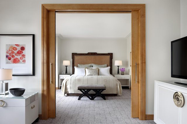 Towers Executive Suite